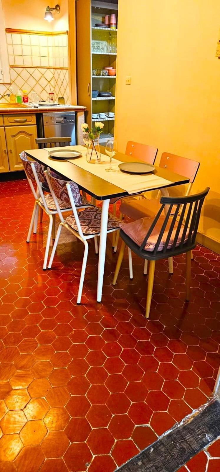 Heart Of Vieux & Saleya Nice