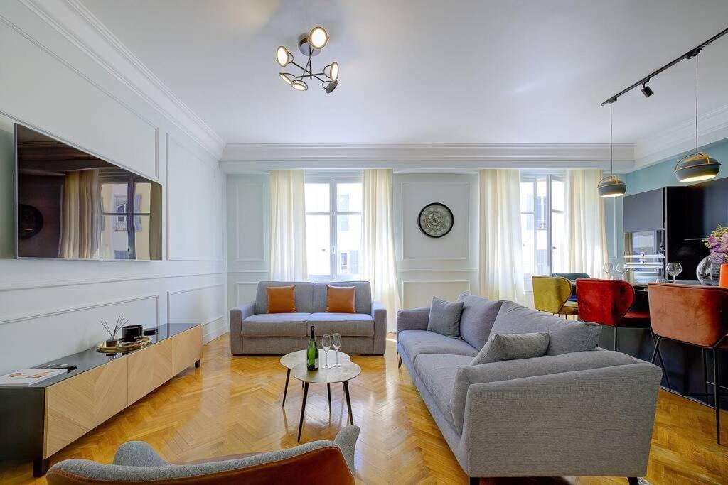 Apartment Luxury In Center Of *