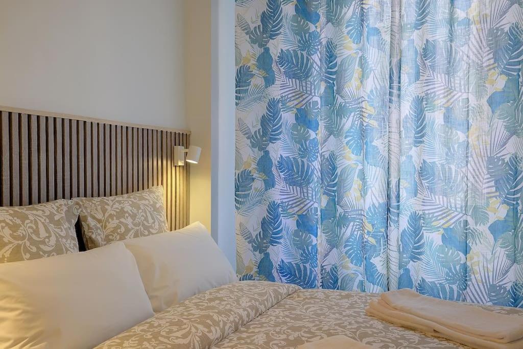 Luxury In Center Of *