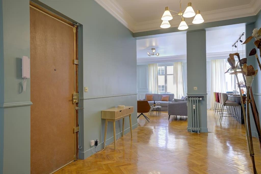 Apartment Luxury In Center Of Nice