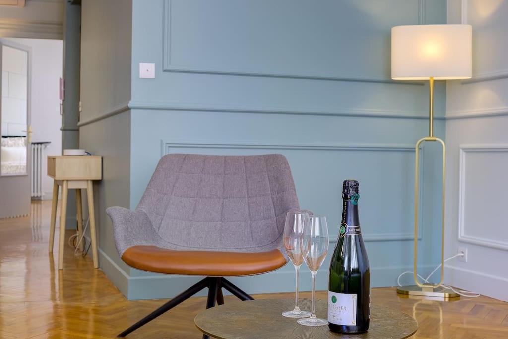 Luxury In Center Of Nice