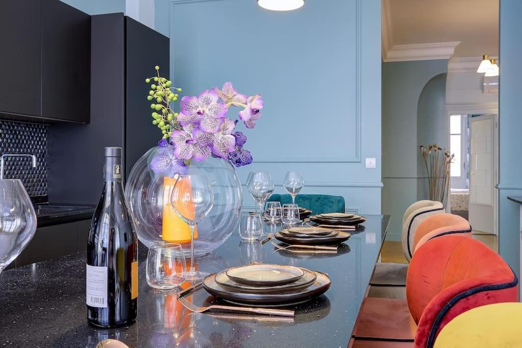 Luxury In Center Of Nice