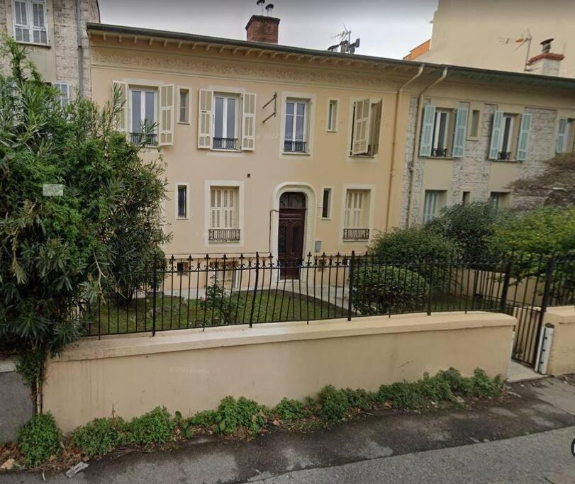 A Vauban Apartment *