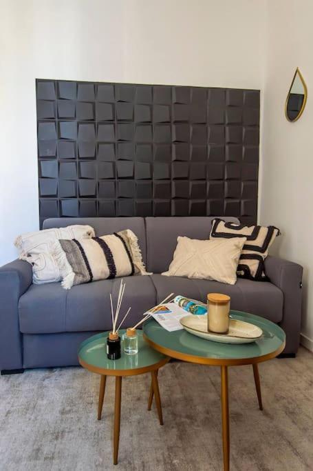 Elegant T2 Renove 4 Pers, Centre Nice, Climatise Apartment