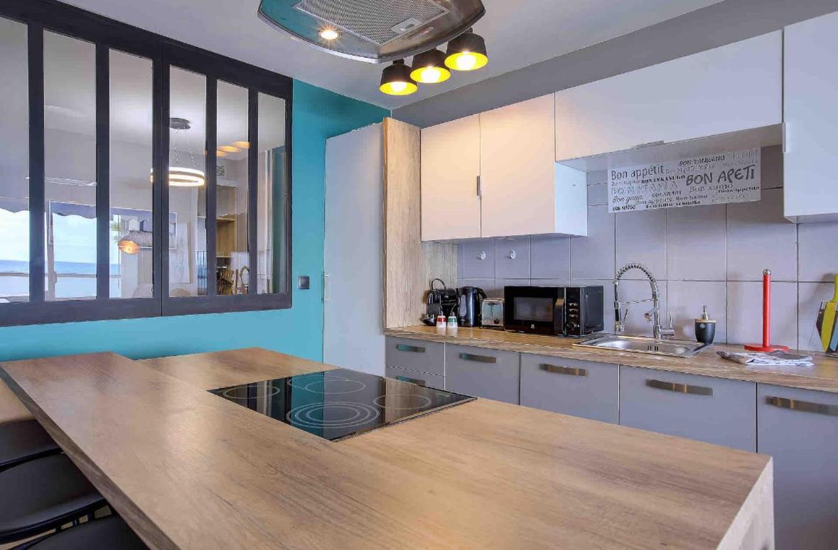 Apartment Flat Design With Sea View Promenade Des