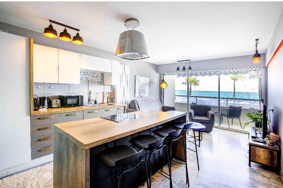 Flat Design With Sea View Promenade Des *