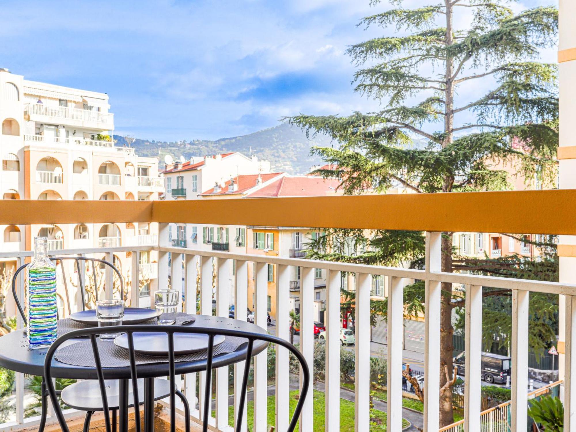 Les Arenes De Cimiez By Interhome Nice