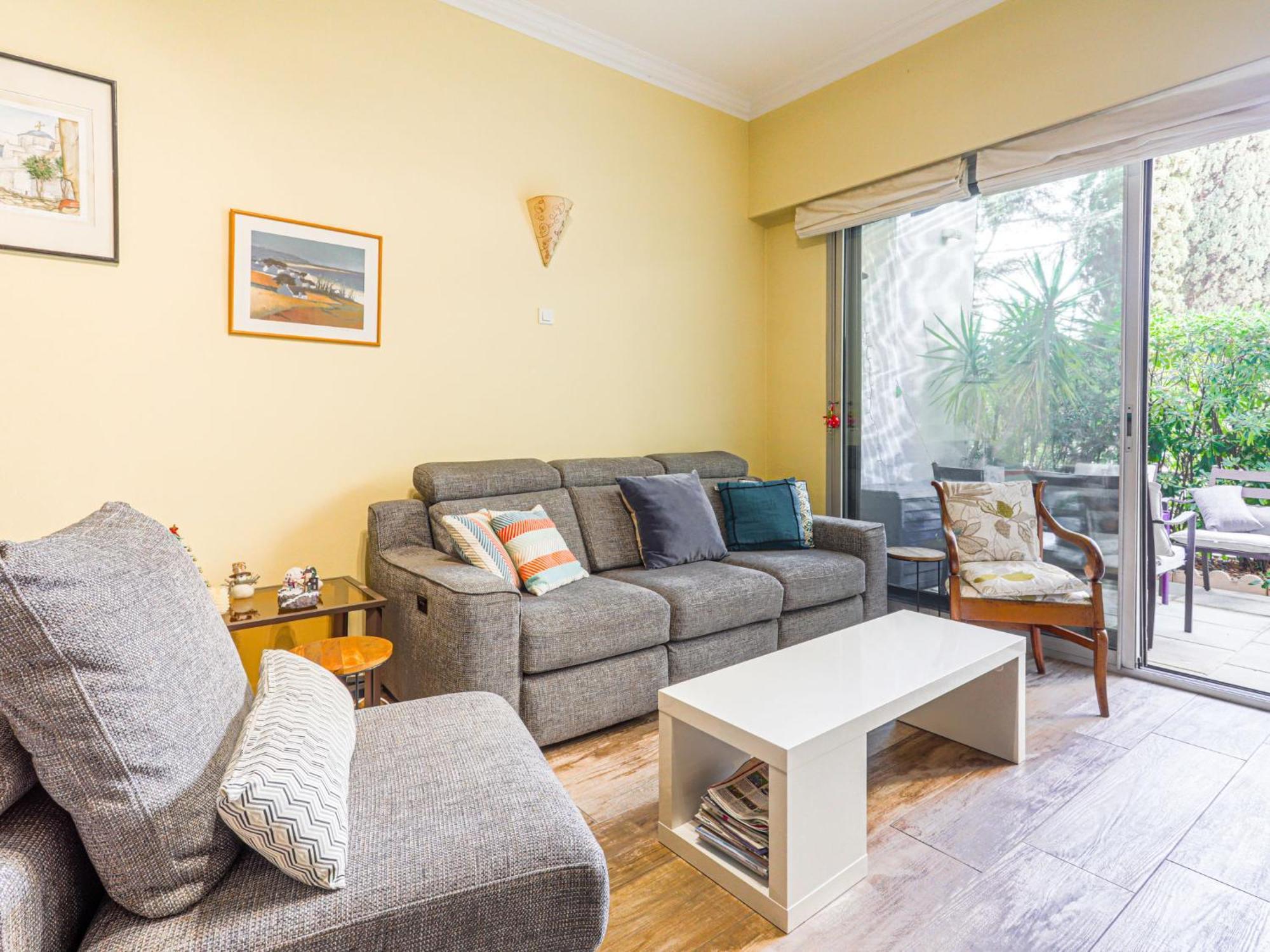 Apartment Terrasses De La Baie Des Anges By Interhome