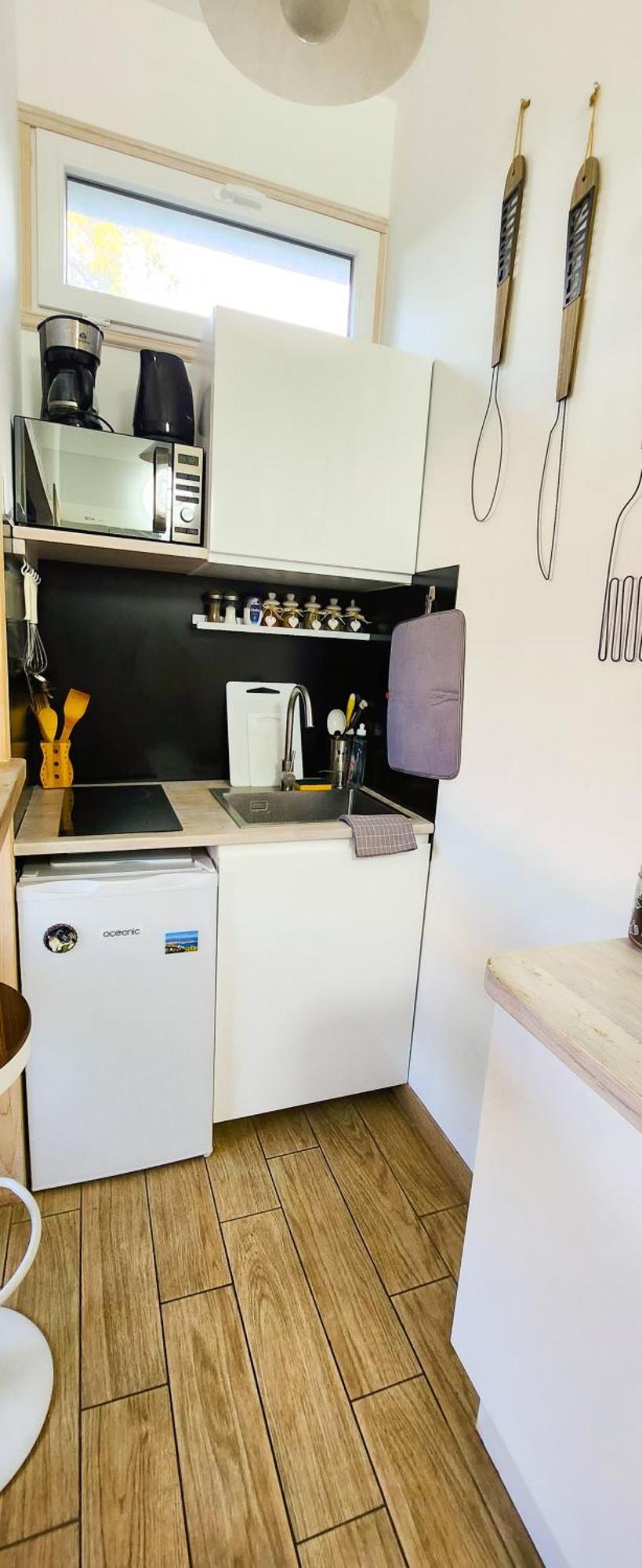 Studio- Mont Boron, Piscine Sur La *