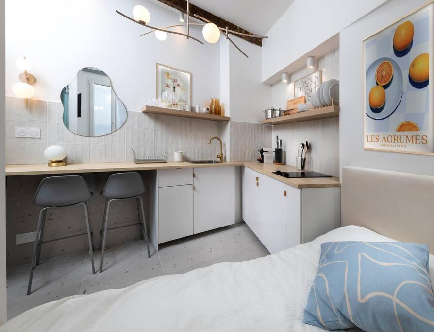 Unique Old Town Designer * Nice