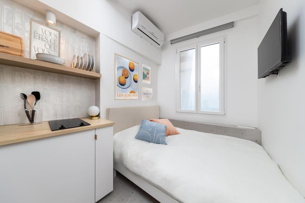 Unique Old Town Designer *