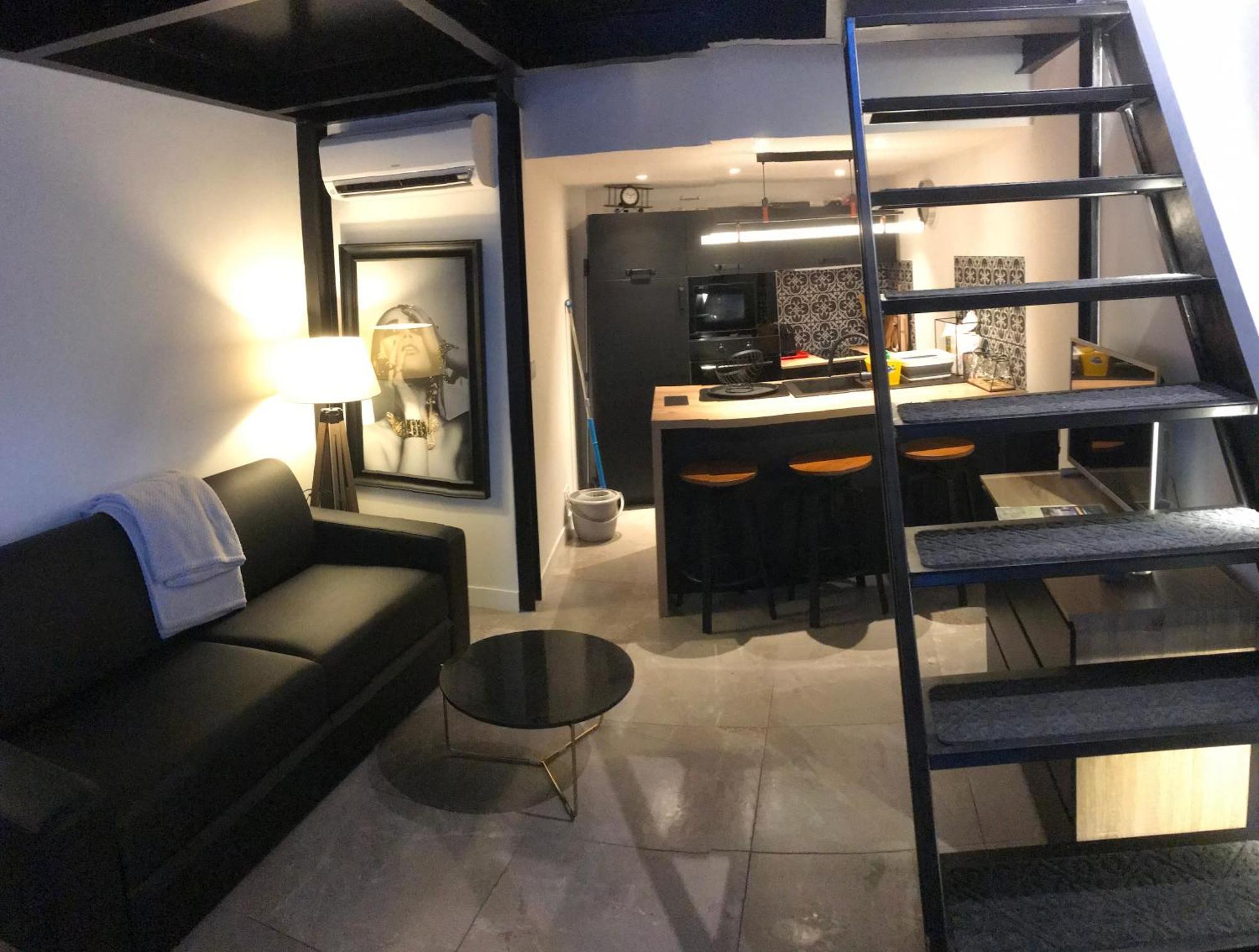 Apartment Merveilleuse Petite Maison En Plein Coeur De Nice, A Proximite De La Et Des Plages *