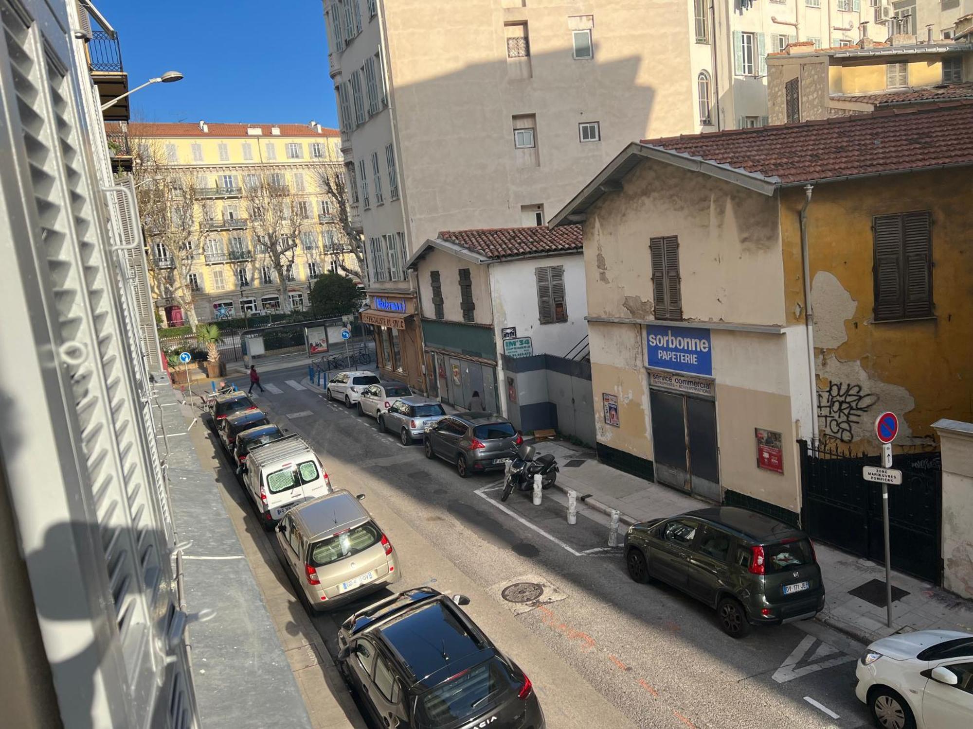 Confortable To Discover * Nice