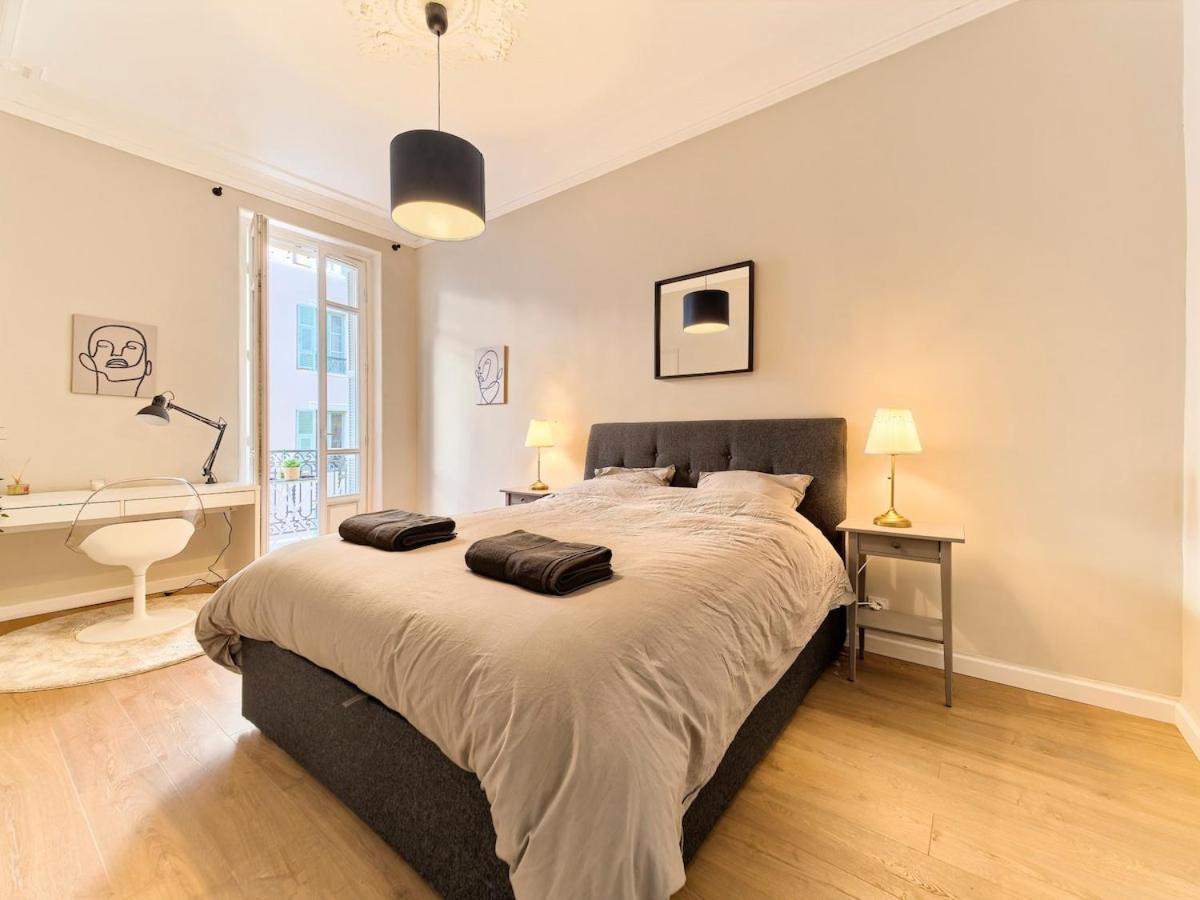 Luxury Homeplace In Center Apartment