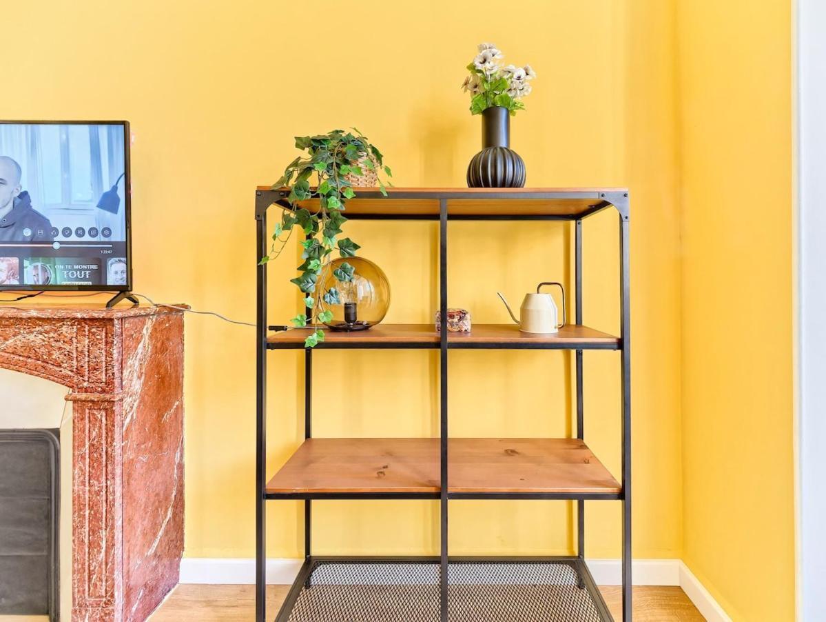 Luxury Homeplace In Center