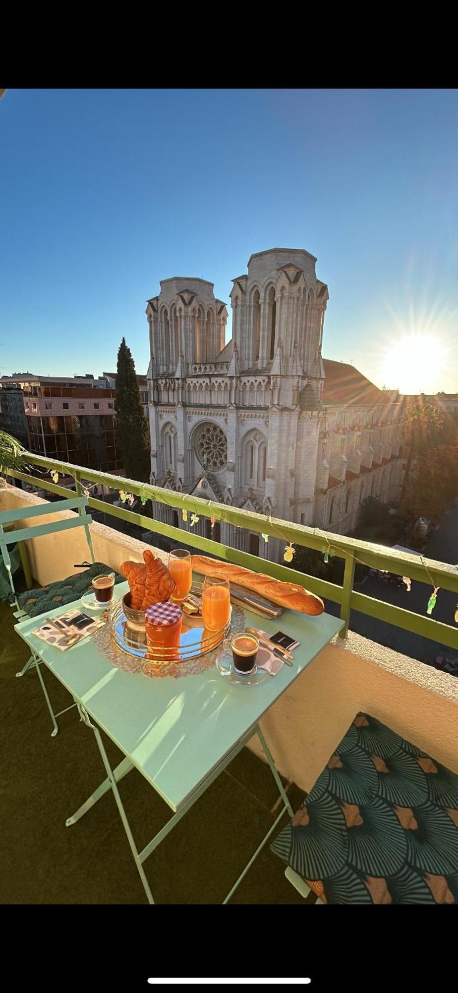 Centre Sur Avenue Jean Medecin A 8 Minutes De Marche * Nice