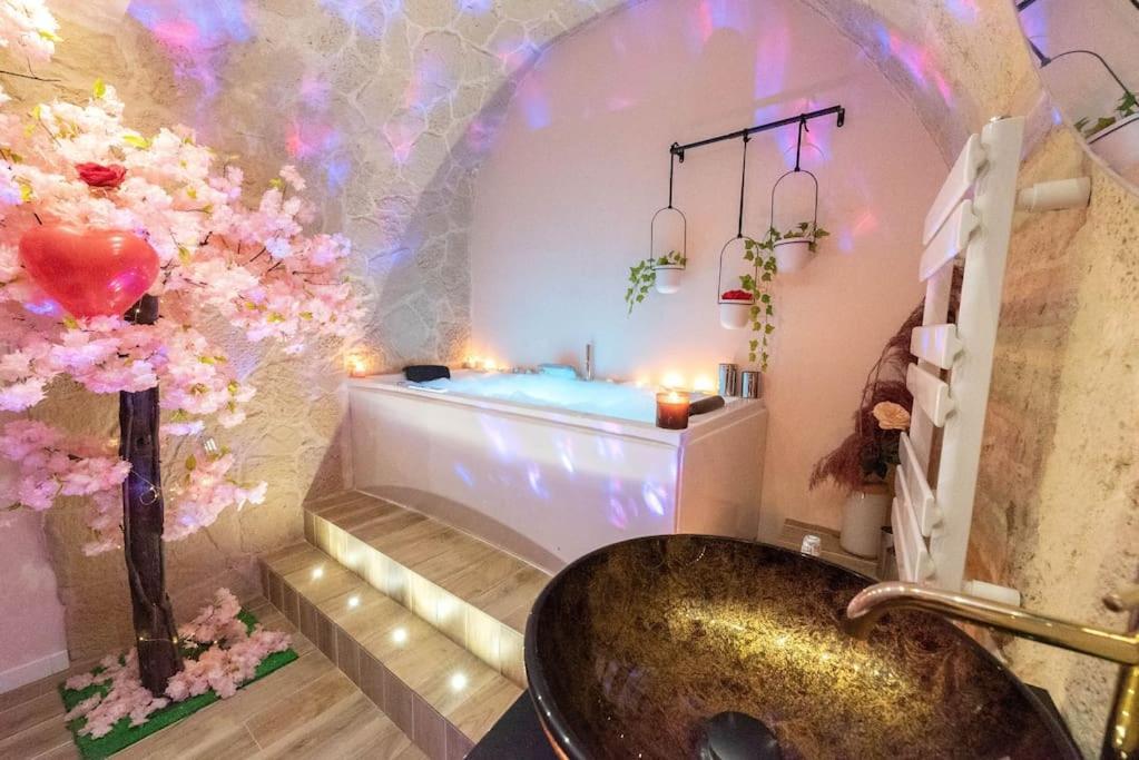 Avec 2 Jacuzzi Balneo, Parking *