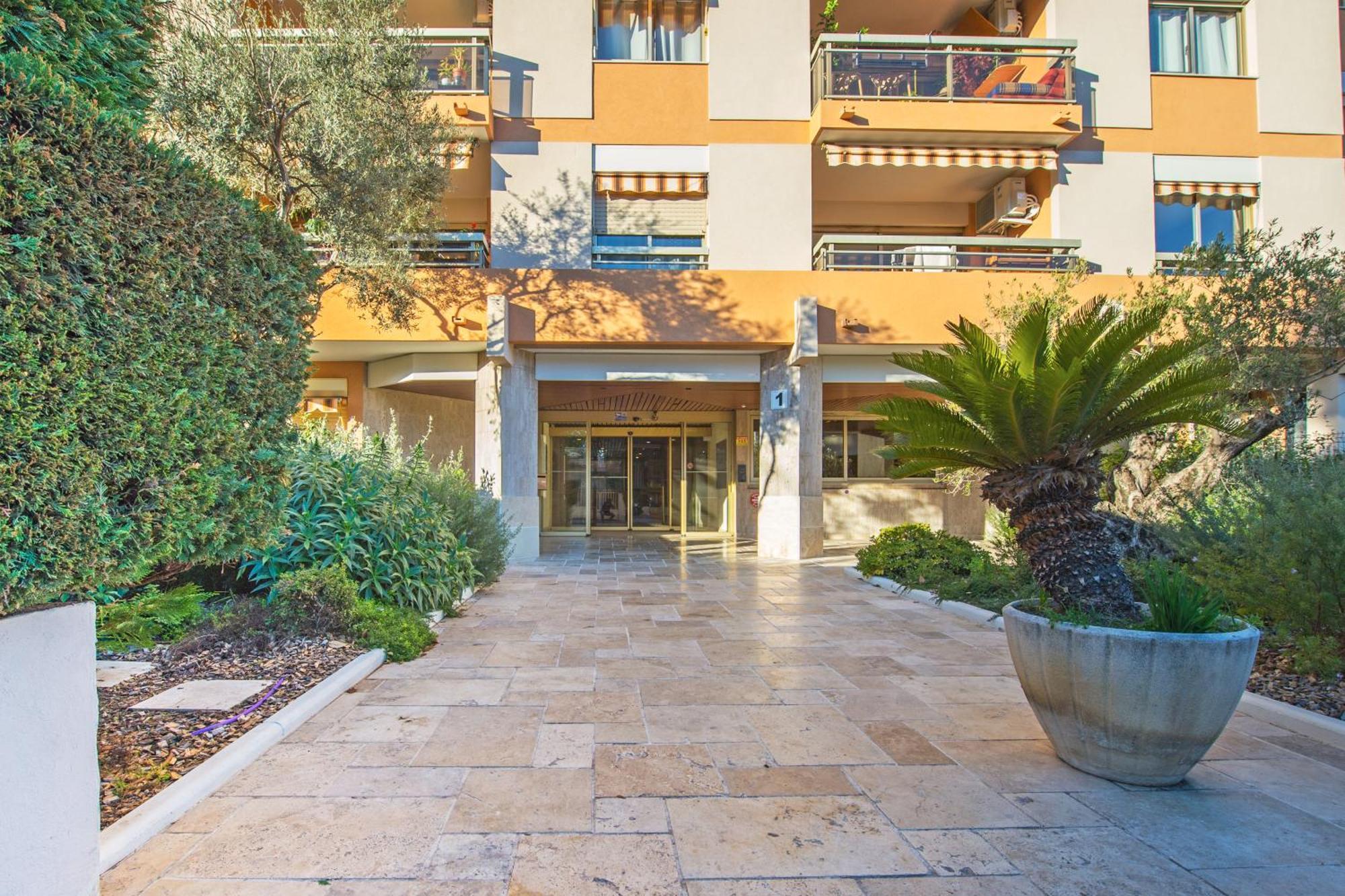 Renove - Terrasse - Parking - Bm Nice