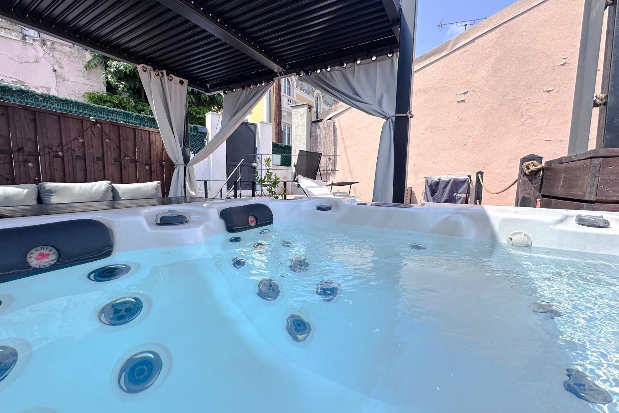 Bellet - Rooftop, Jacuzzi Et Vue Imprenable Sur Et