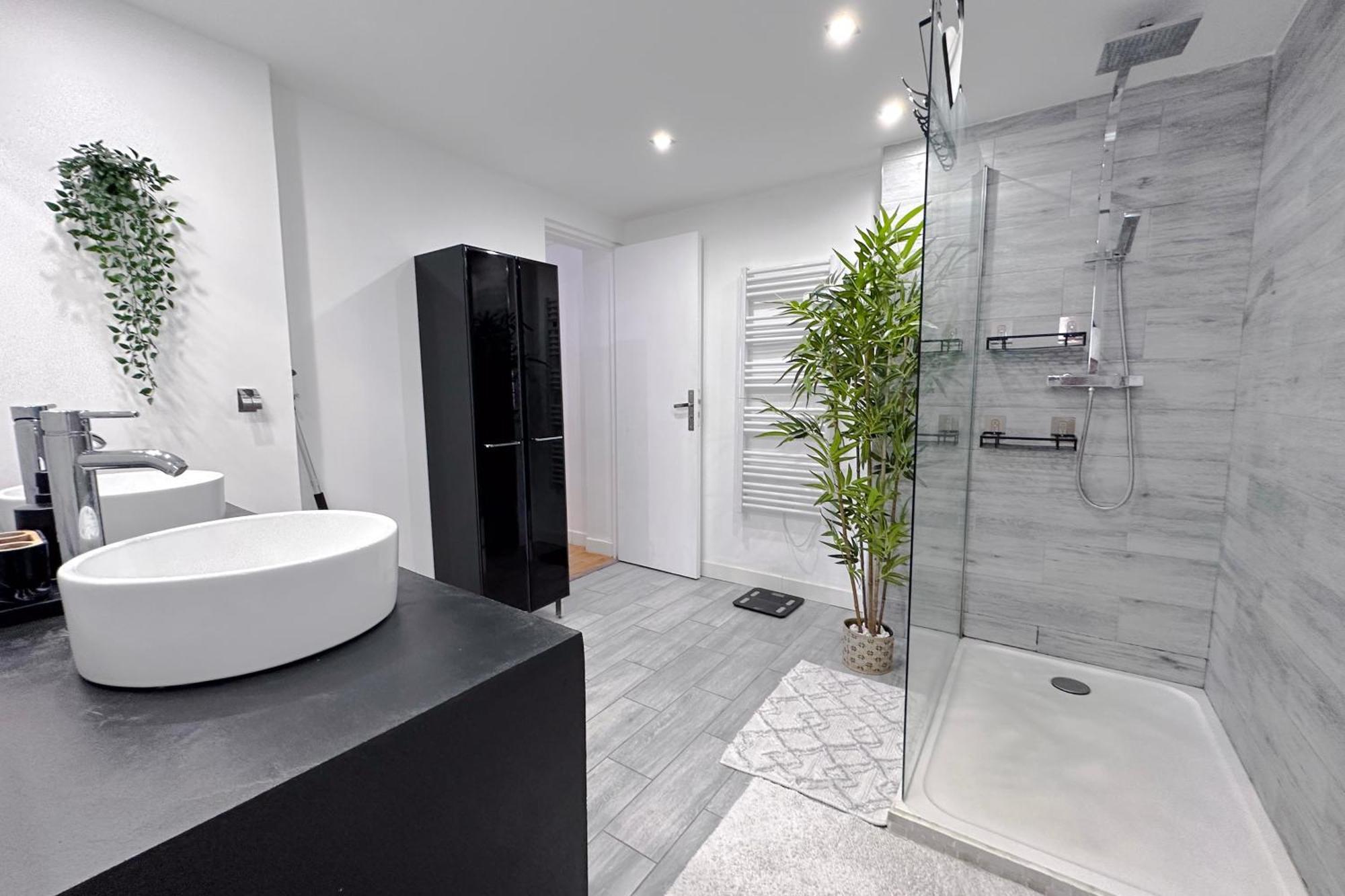 Bellet - Rooftop, Jacuzzi Et Vue Imprenable Sur Et Apartment