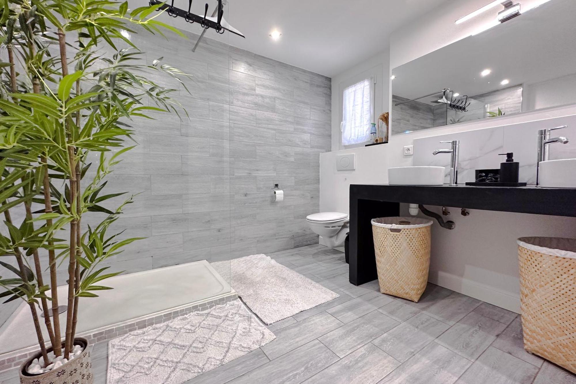 Bellet - Rooftop, Jacuzzi Et Vue Imprenable Sur Et * Nice