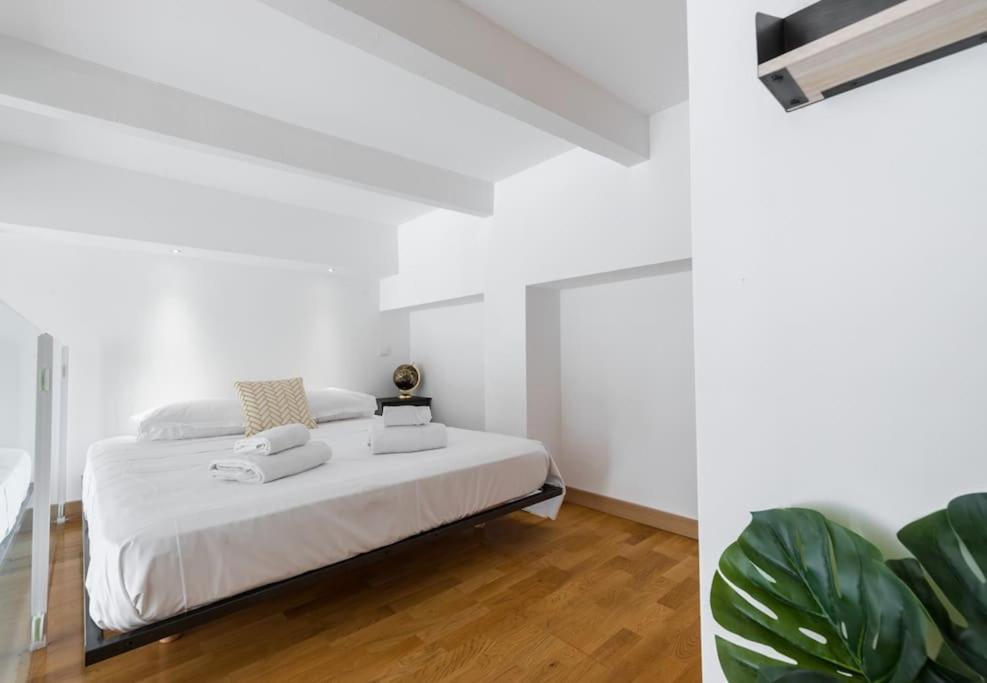 Deloye - Spacious Quiet Studio Wac Near Old Town