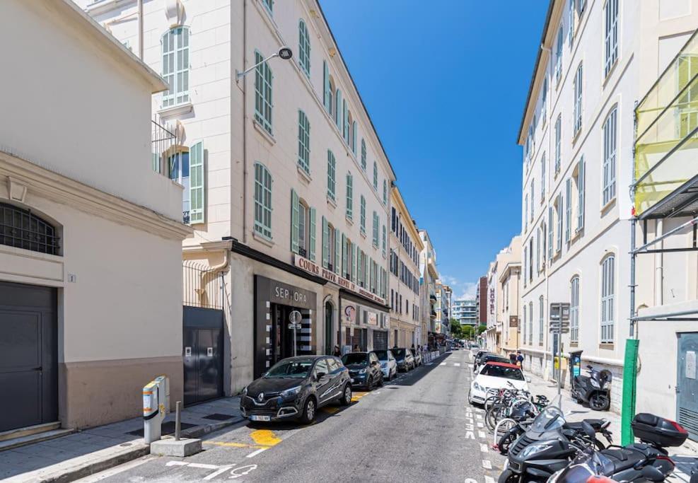 Deloye - Spacious Quiet Studio Wac Near Old Town *