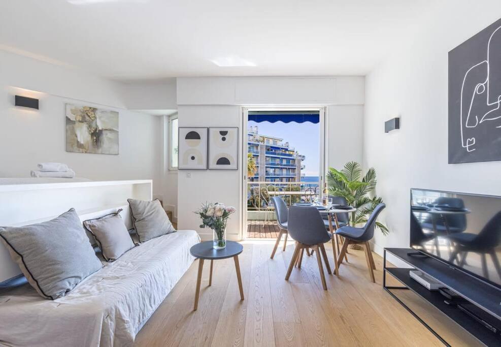 My Casa - Pilatte - Blue - Beautiful Studio On Seafront Nice