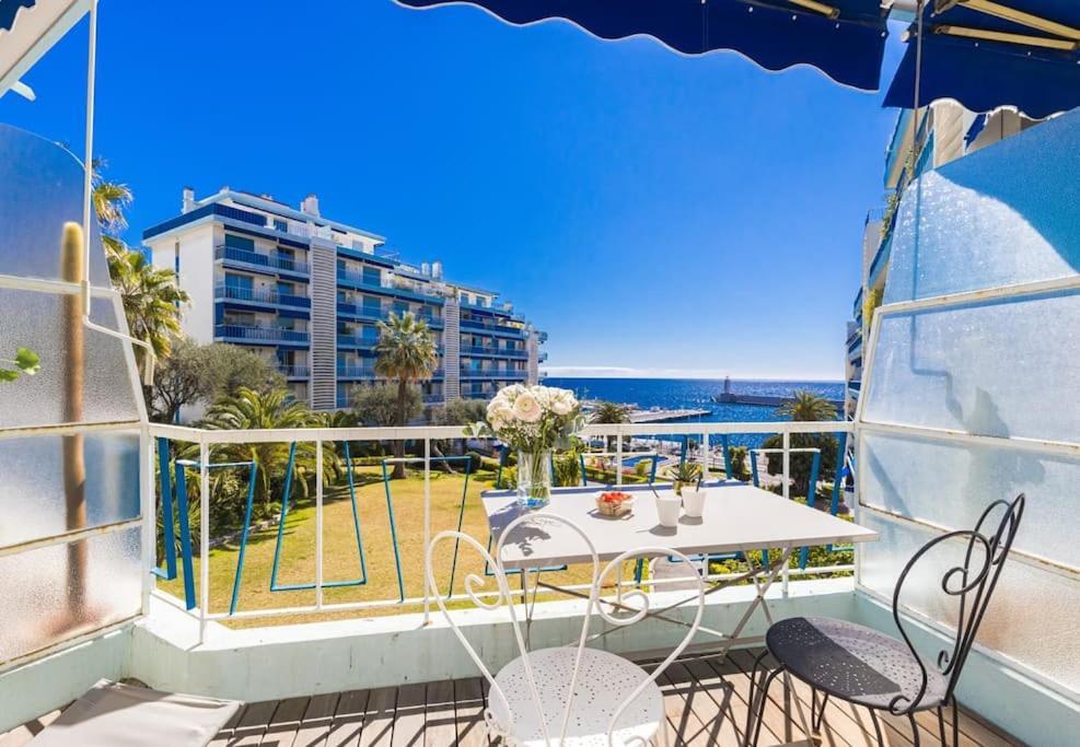 My Casa - Pilatte - Blue - Beautiful Studio On Seafront *