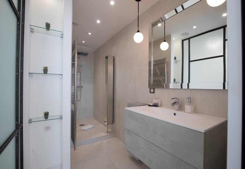 Etat Unis 93 Indigo - Amazing Sea View Aprt With Ac Appartement Nice