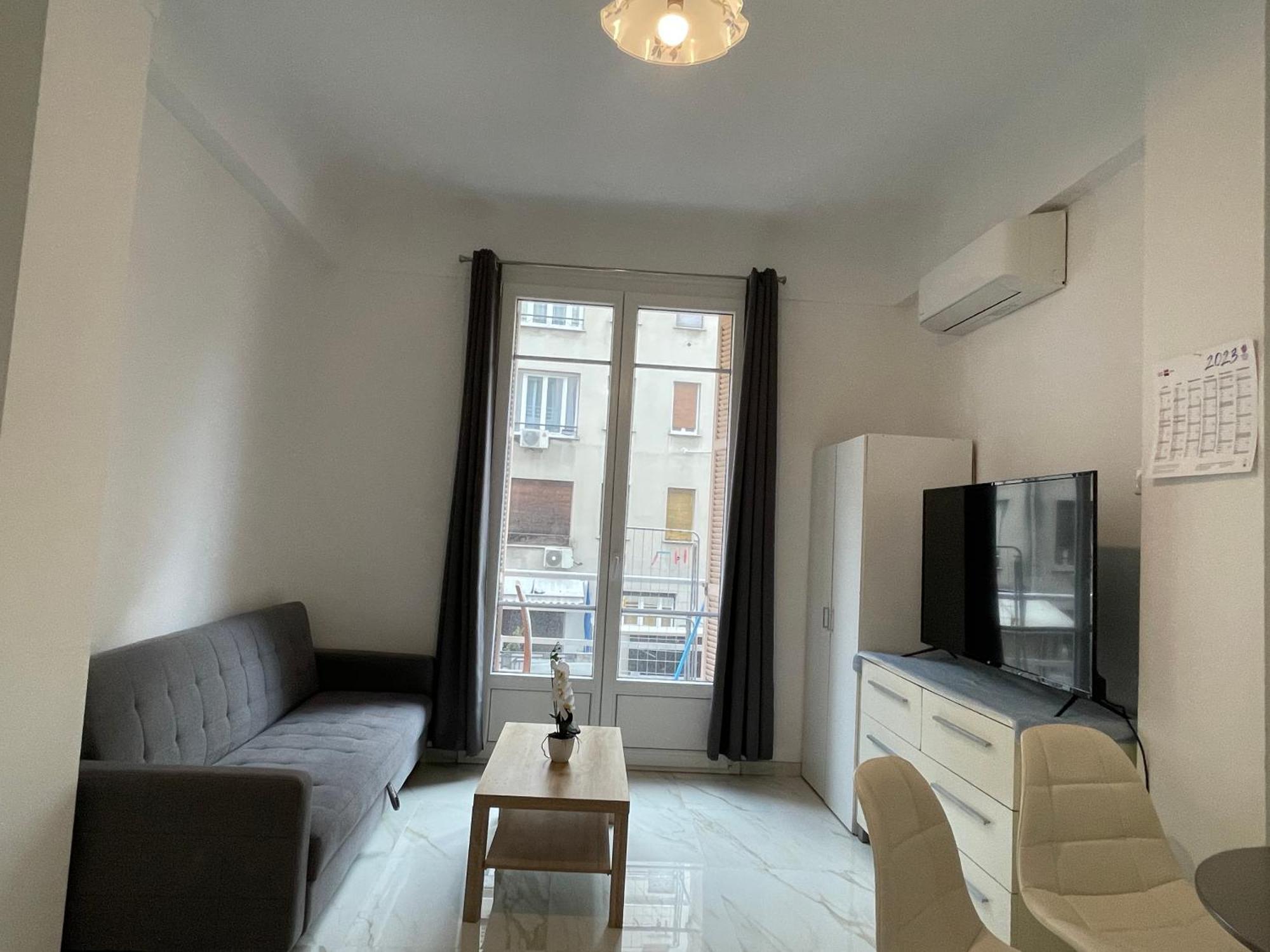 Studio, Centre Ville, Bord De Mer, Apartment *