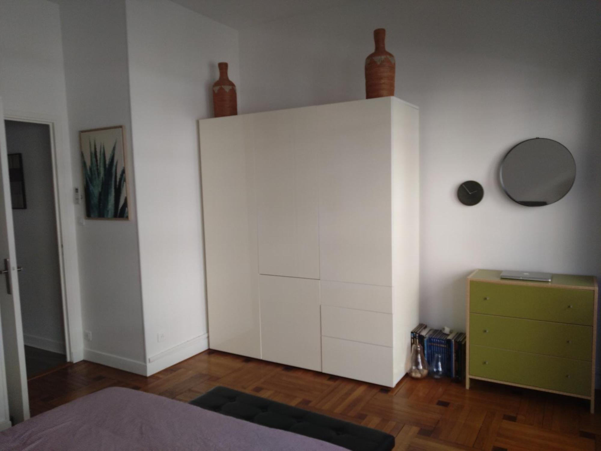 Apartment Centre