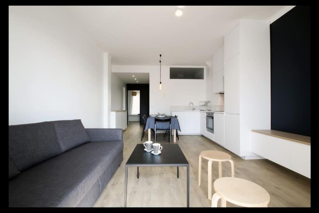 Magnifique 3 Pieces Garibaldi Apartment *