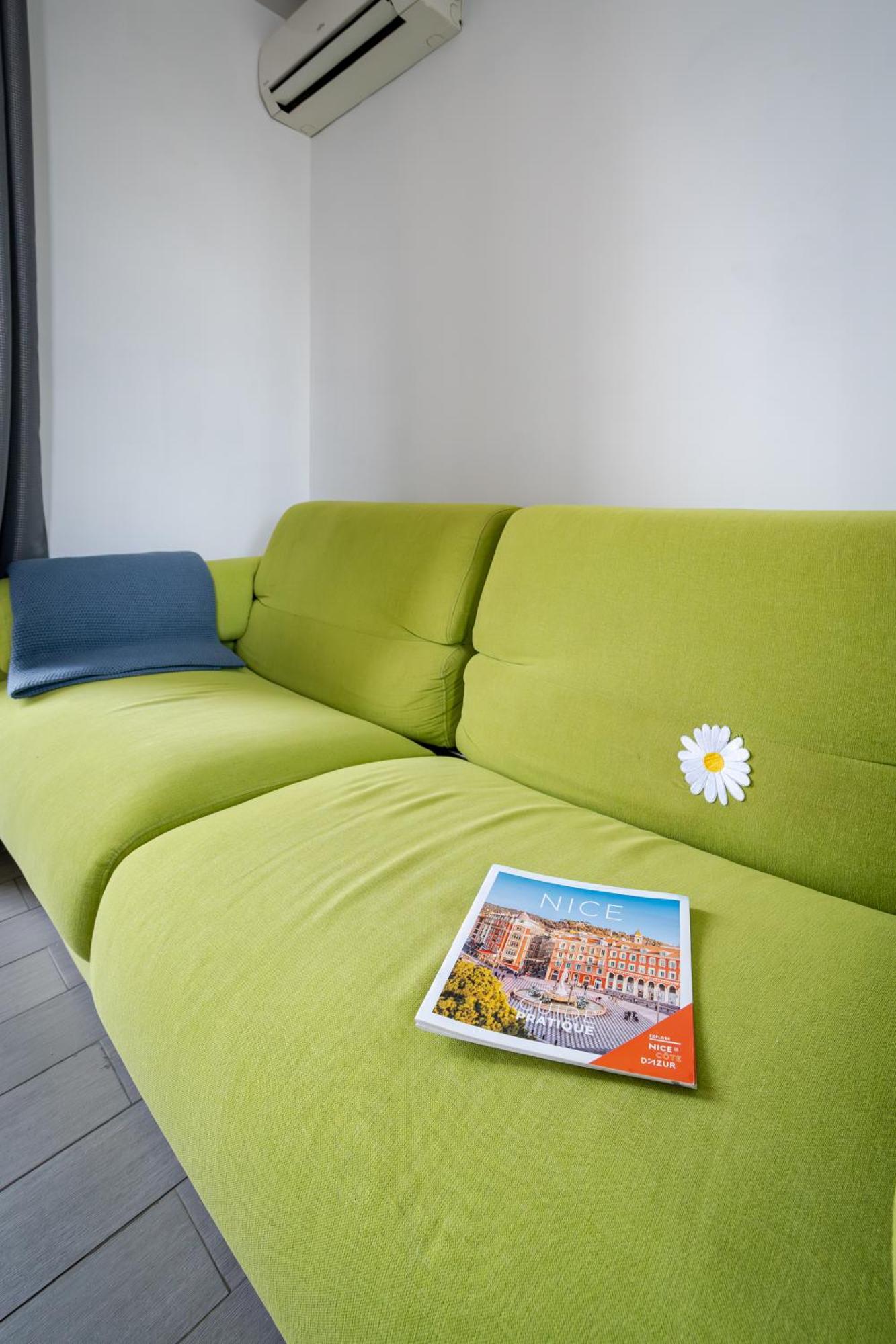 Floor Terrace - Dernier Etage Terrasse Cosy Apartment *