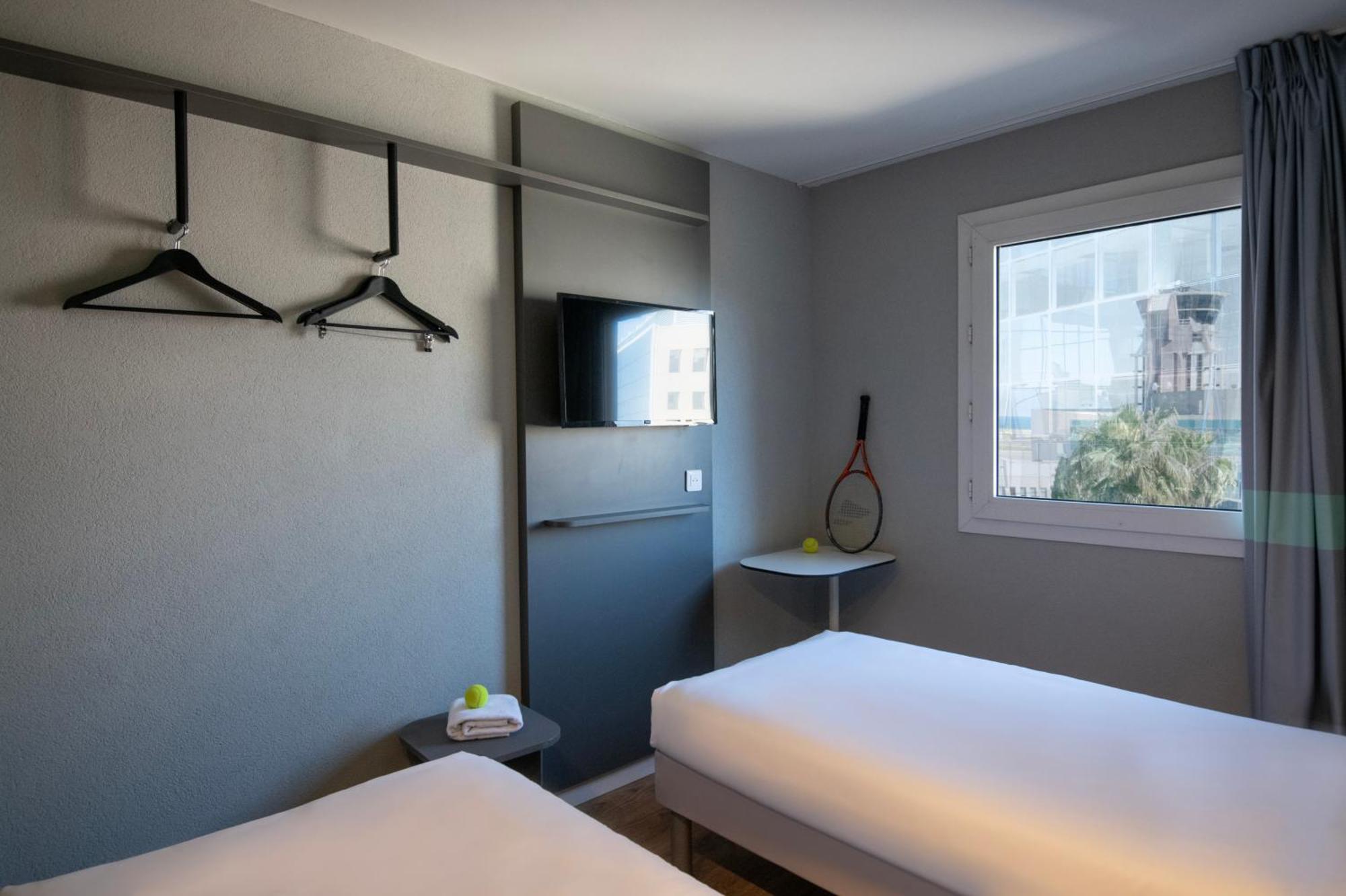 Ibis Budget Aeroport Hotel 2*