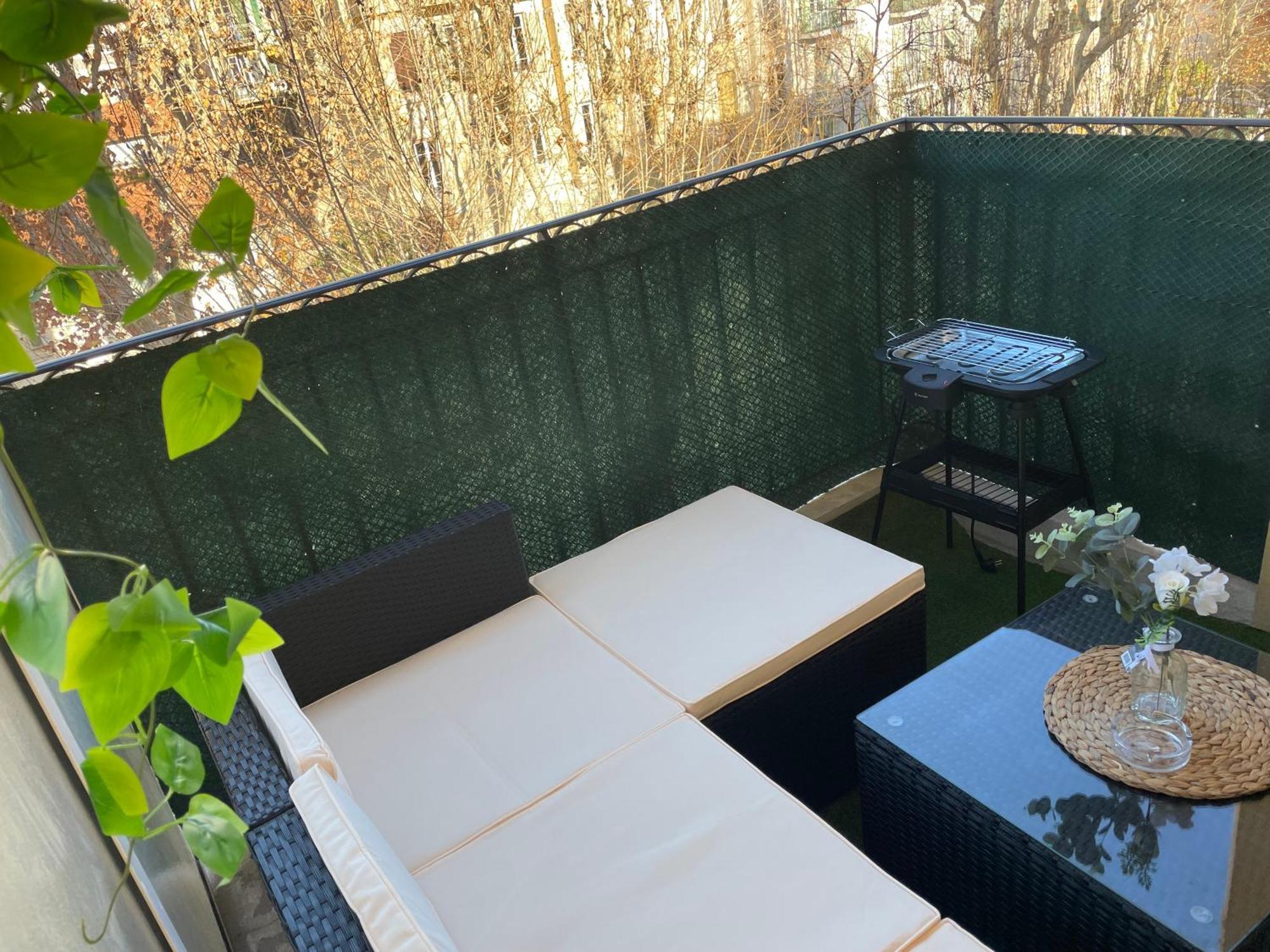 Top Studio - Terrasse - Proche Centre *