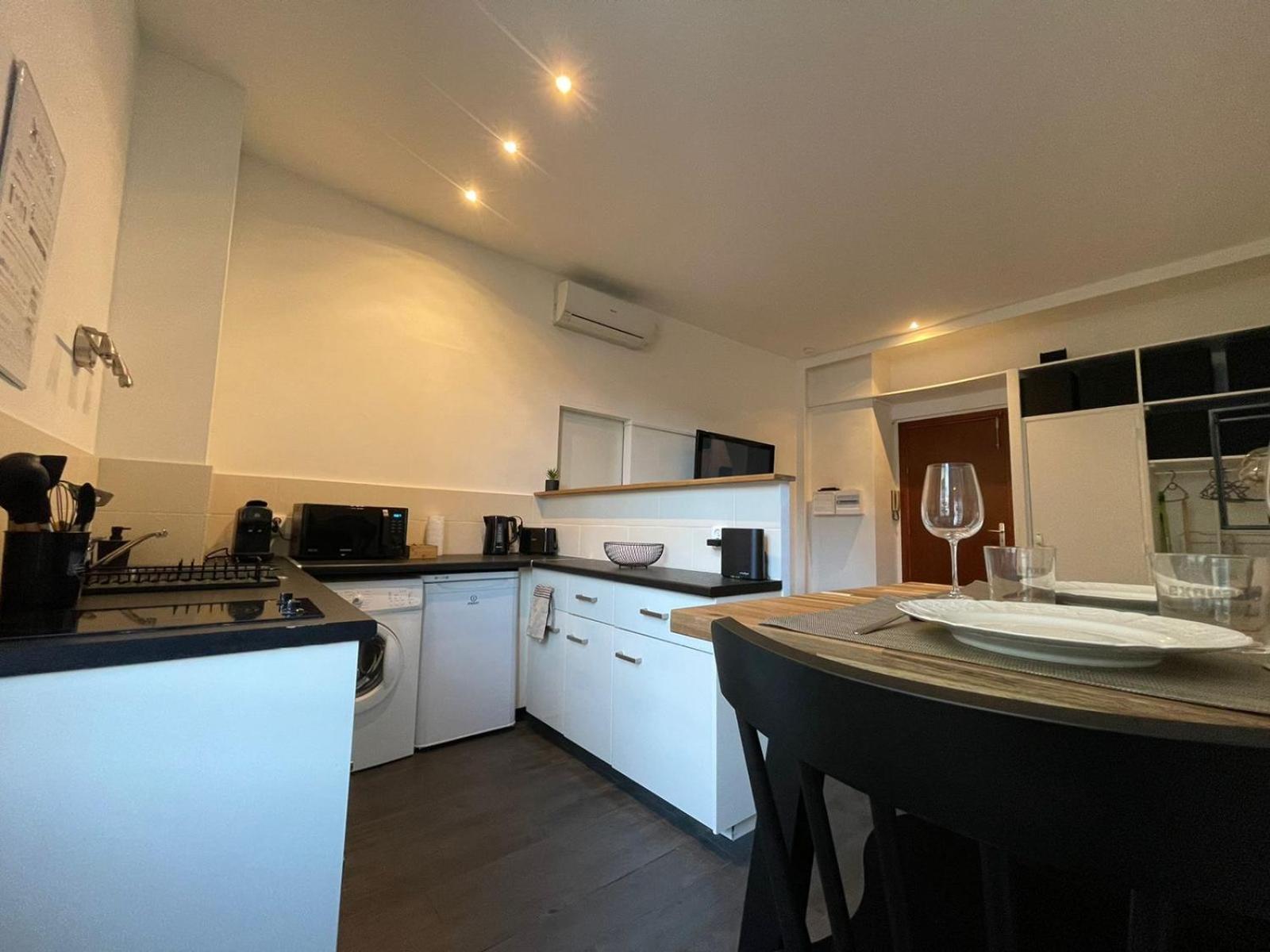 Apartment - Port De