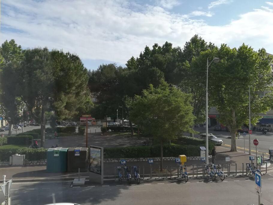 Spacieux 4 Pieces De Type Bourgeois Art-deco Nice