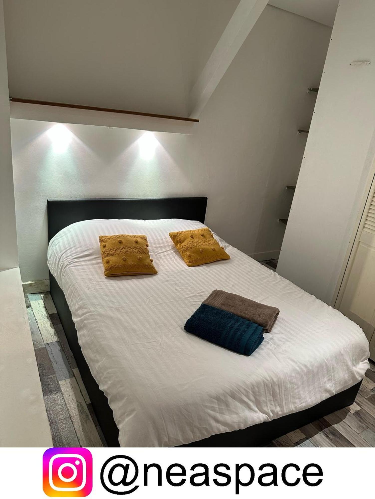 Romantique - Neaspace Vieux Apartment *