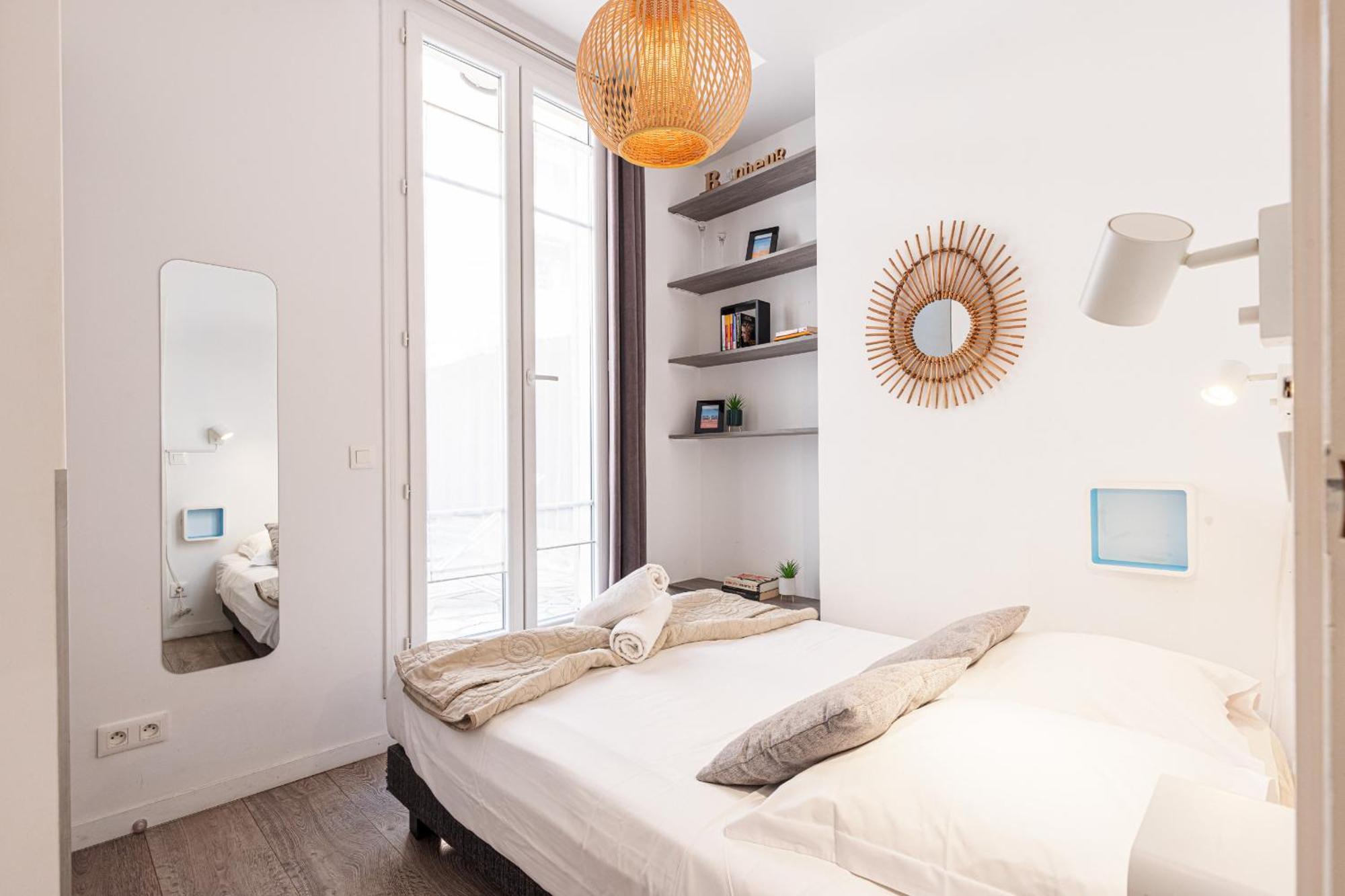 Apartment Large Terrace 1 Bdr Near Garibaldi Square Nice
