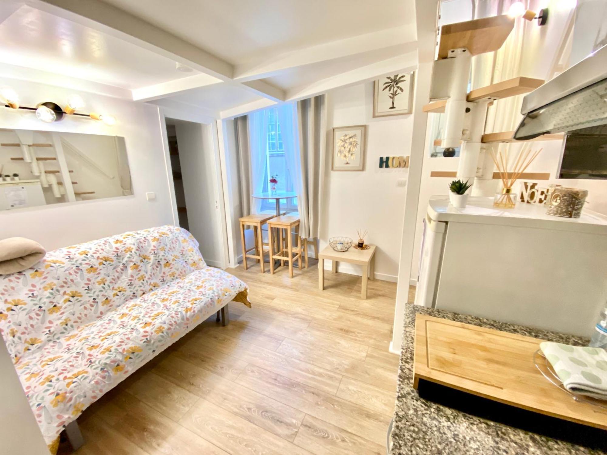 Petit Duplex Centre Proche 3 Min A Pieds * Nice
