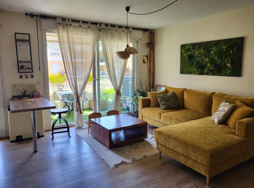 Invitation A La Detente * Nice