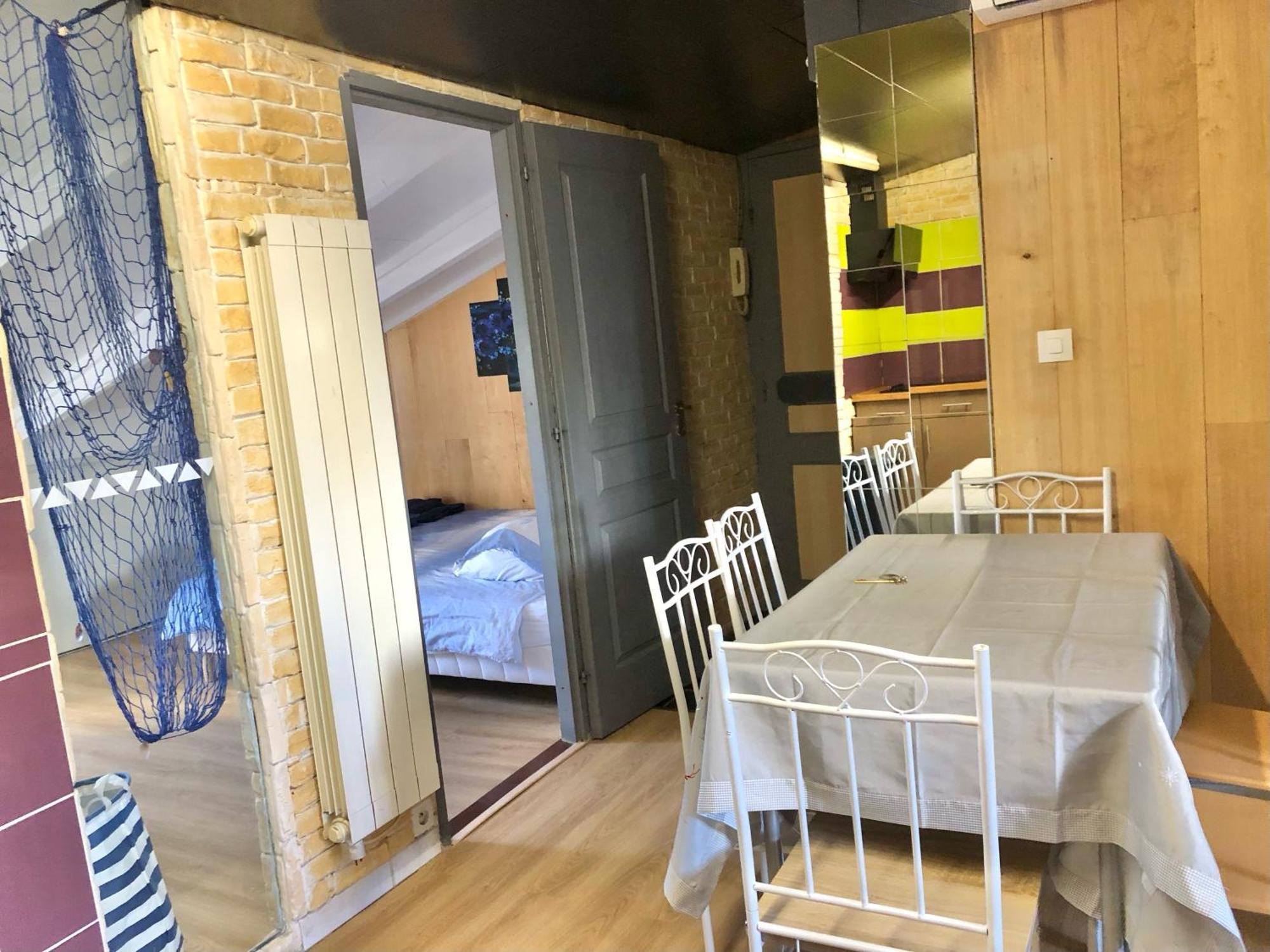 Apartment 2-3 Pces Dans Le Carre D Or A 290 M Des Plages Nice