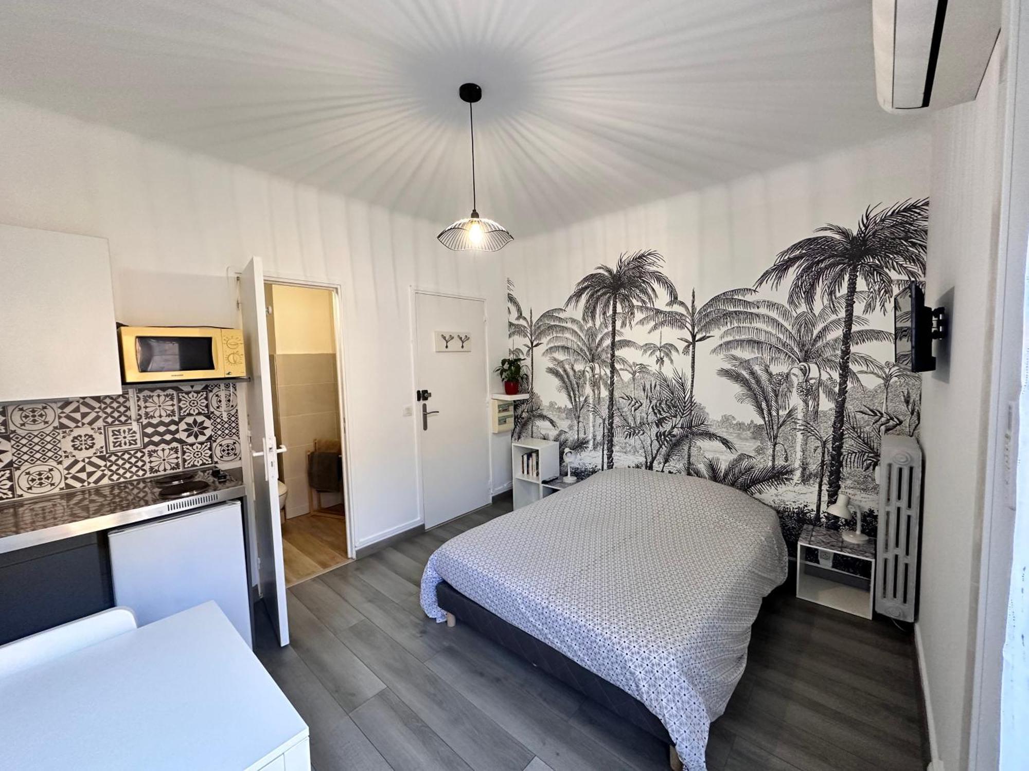 Climatises Proche Apartment