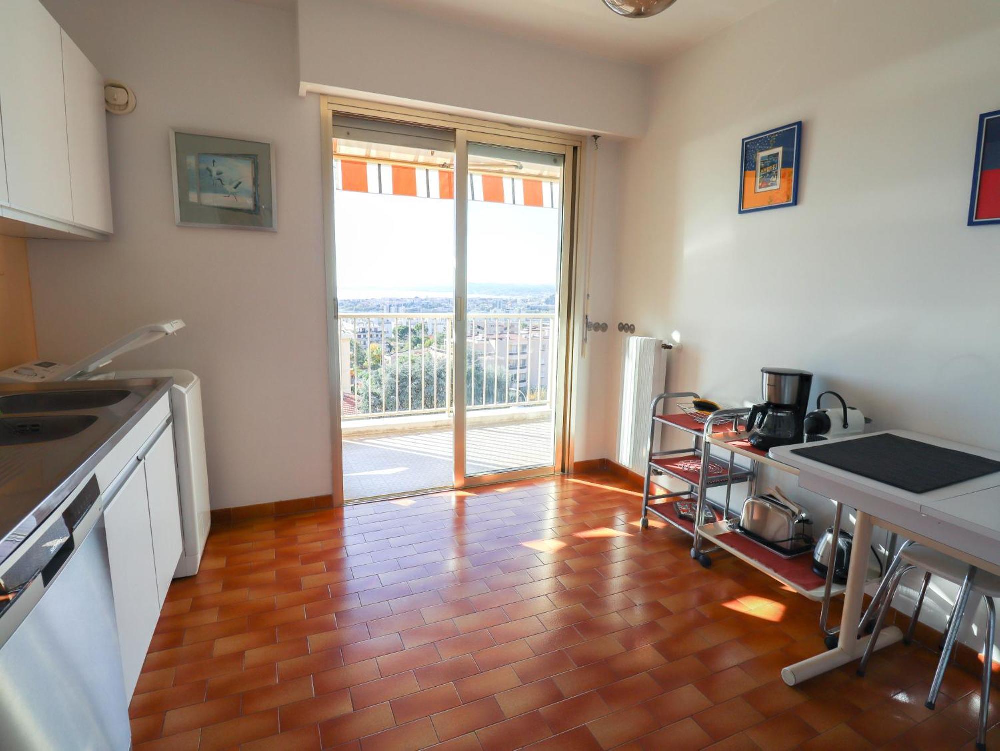 Grand 3 Pieces Avec Vue Nice