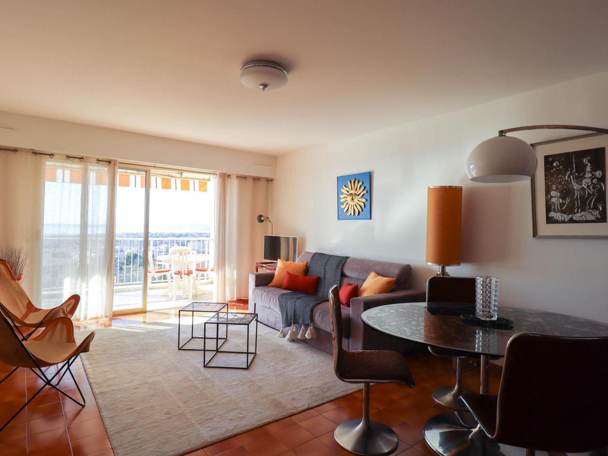Apartment Grand 3 Pieces Avec Vue