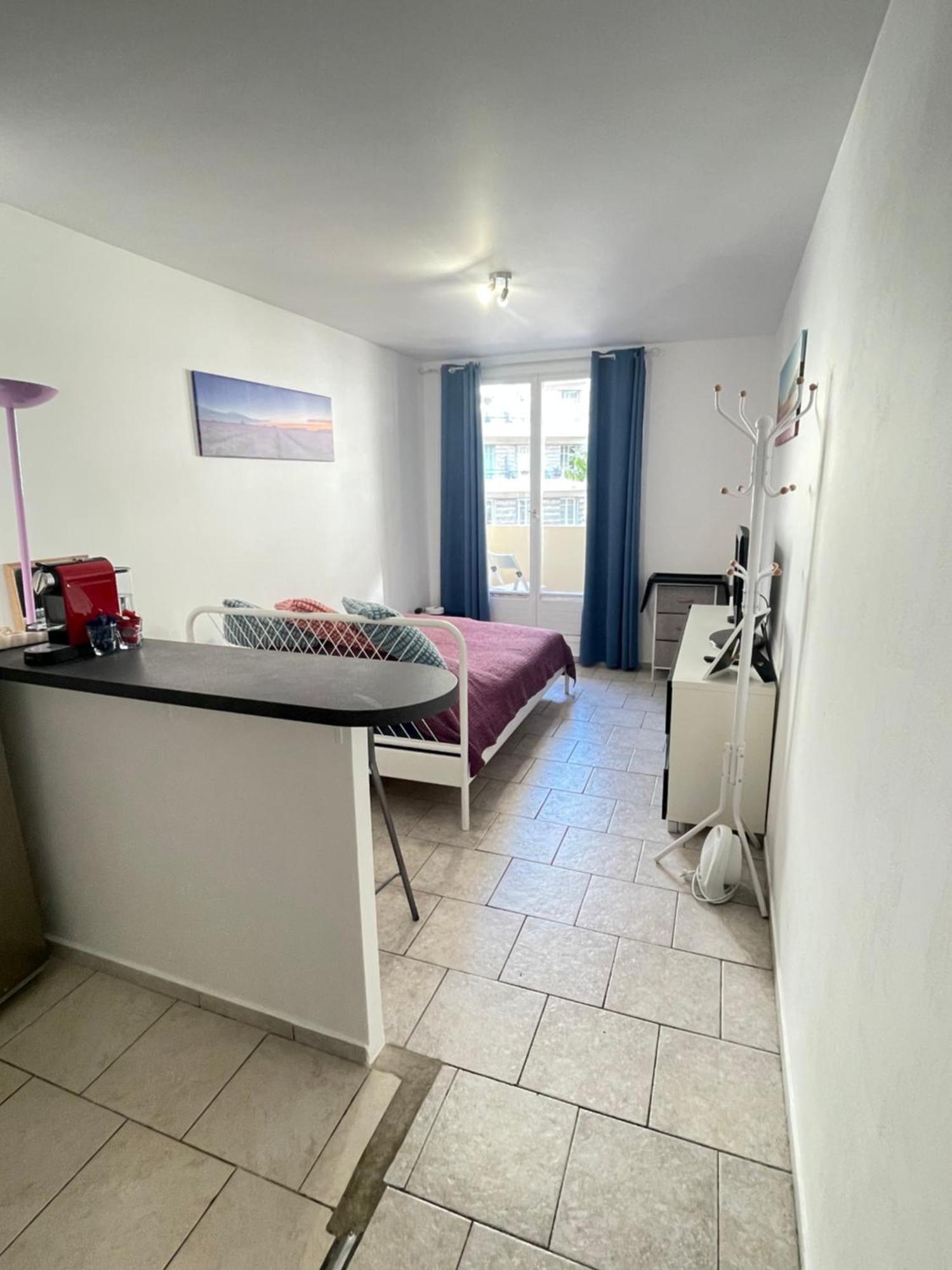 Apartment Small
