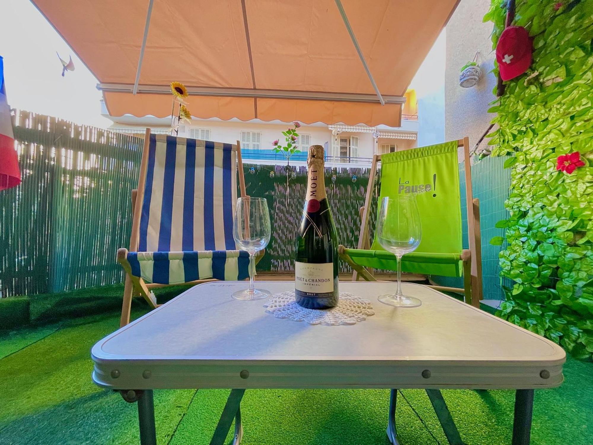 Center Side Free Paddle Beautiful Terrace Nice