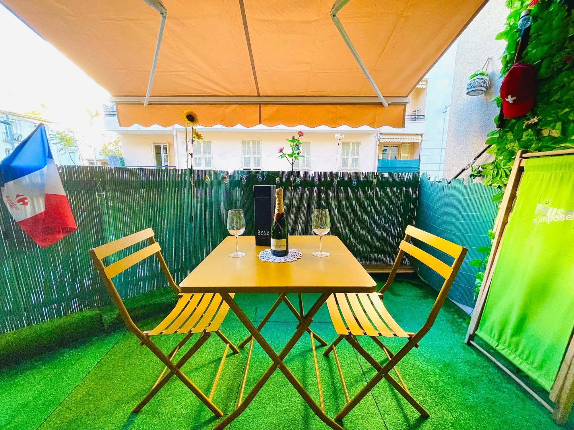 Center Side Free Paddle Beautiful Terrace *