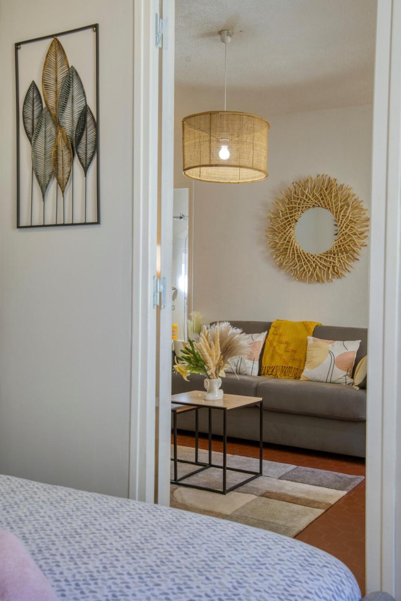 Apartment Cosy, Modern, Fully Equipped, Air Conditioning, Historical, Old Town, 1minute Walk From - 